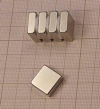 Magnet neodymový  KV 15x 15x 5mm