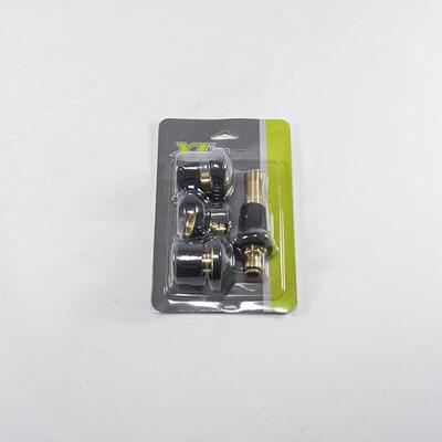 XTLINE Postřikovač hubice stavitelná + adaptér 1/2”- 3/4” + 2 rychlospojky - 2