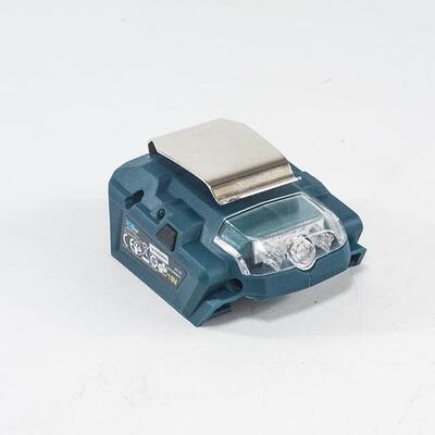 XTLINE Nabíječka s LED svítidlem 60 lm, 18 V | 1.5 A - 6